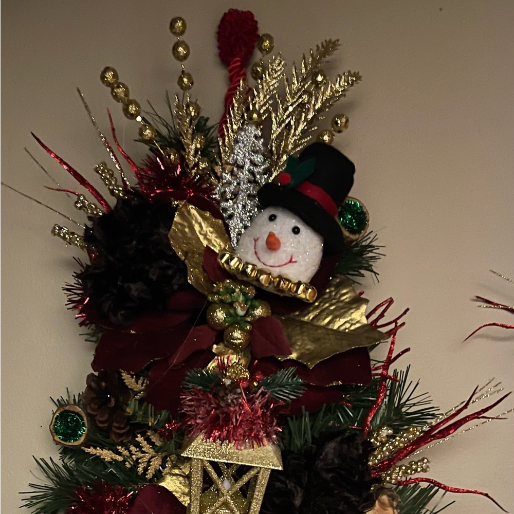 Christmas Wreath (Handcrafted)